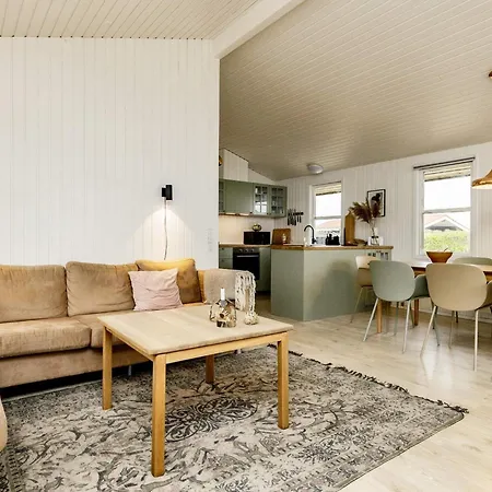 4 Star Holiday Home In Lokken-By Traum Vakantiehuis Løkken