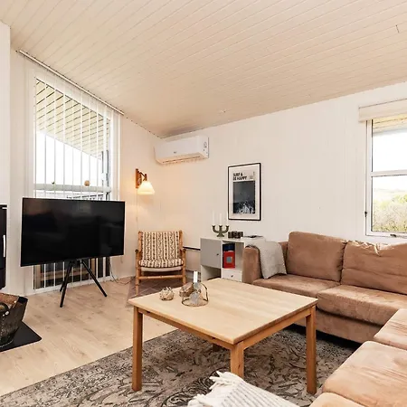 4 Star Holiday Home In Lokken-By Traum Vakantiehuis